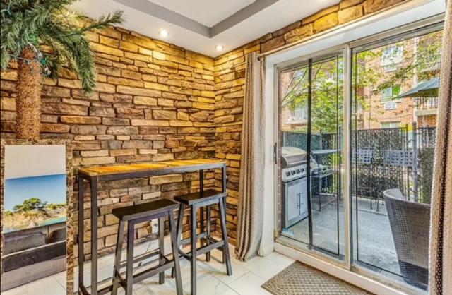 Brooklyn Spacious Space With Private Entrance, Bathroom, & Backyard - Full-Kitchen New York City Exterior photo